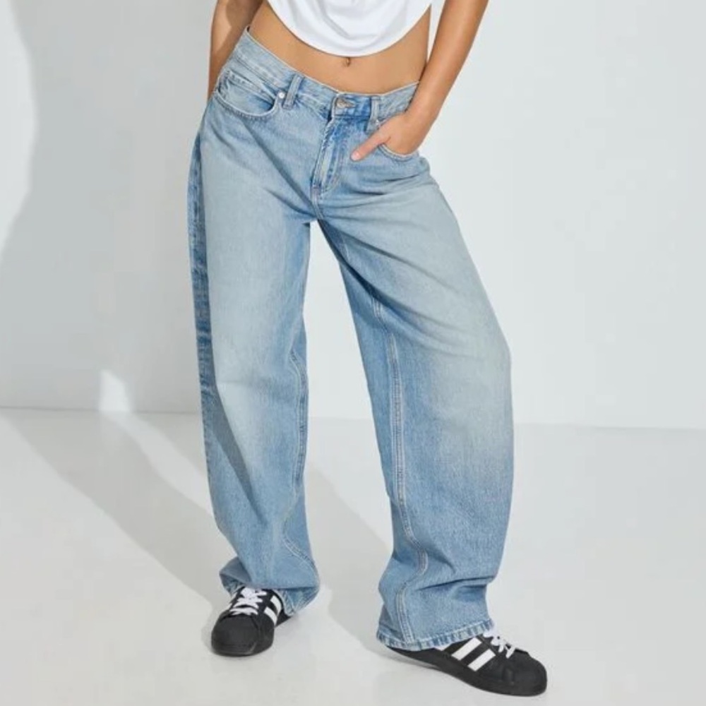 (SOLD)NWT Garage Clothing Baggy Low Rise Jean
